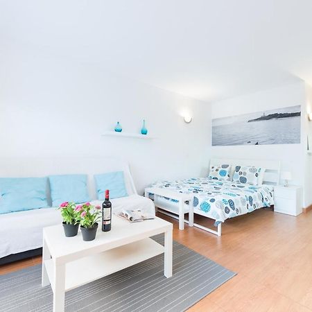 Nice Studio In Siesta 2 In Puerto Alcudia 3アパートメント エクステリア 写真