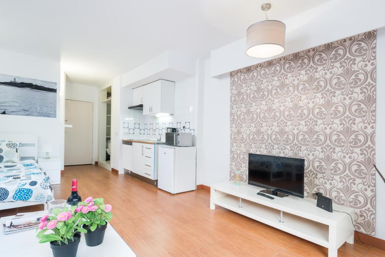 Nice Studio In Siesta 2 In Puerto Alcudia 3アパートメント エクステリア 写真